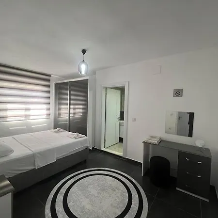 6-person W/ Private Pool In Central Location - Awz 348 וילה