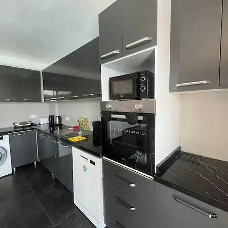 וילה 6-person W/ Private Pool In Central Location - Awz 348 *